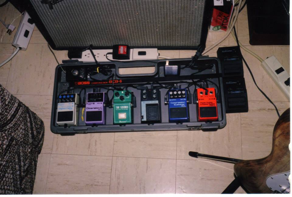 90s pedal board.jpg