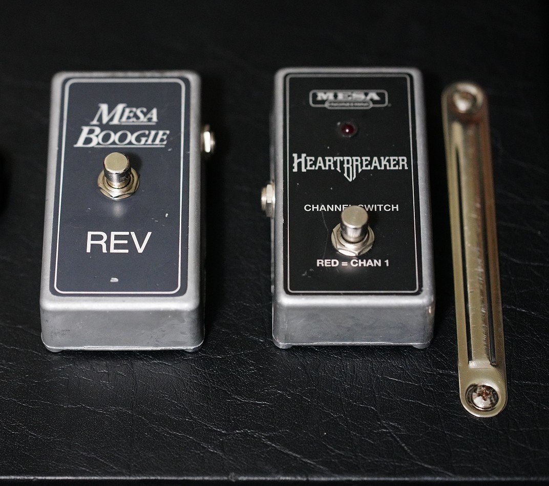 Heartbreaker_pedals_sml.jpg